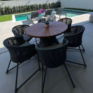 Conjunto de Mesa em Madeira Cumaru